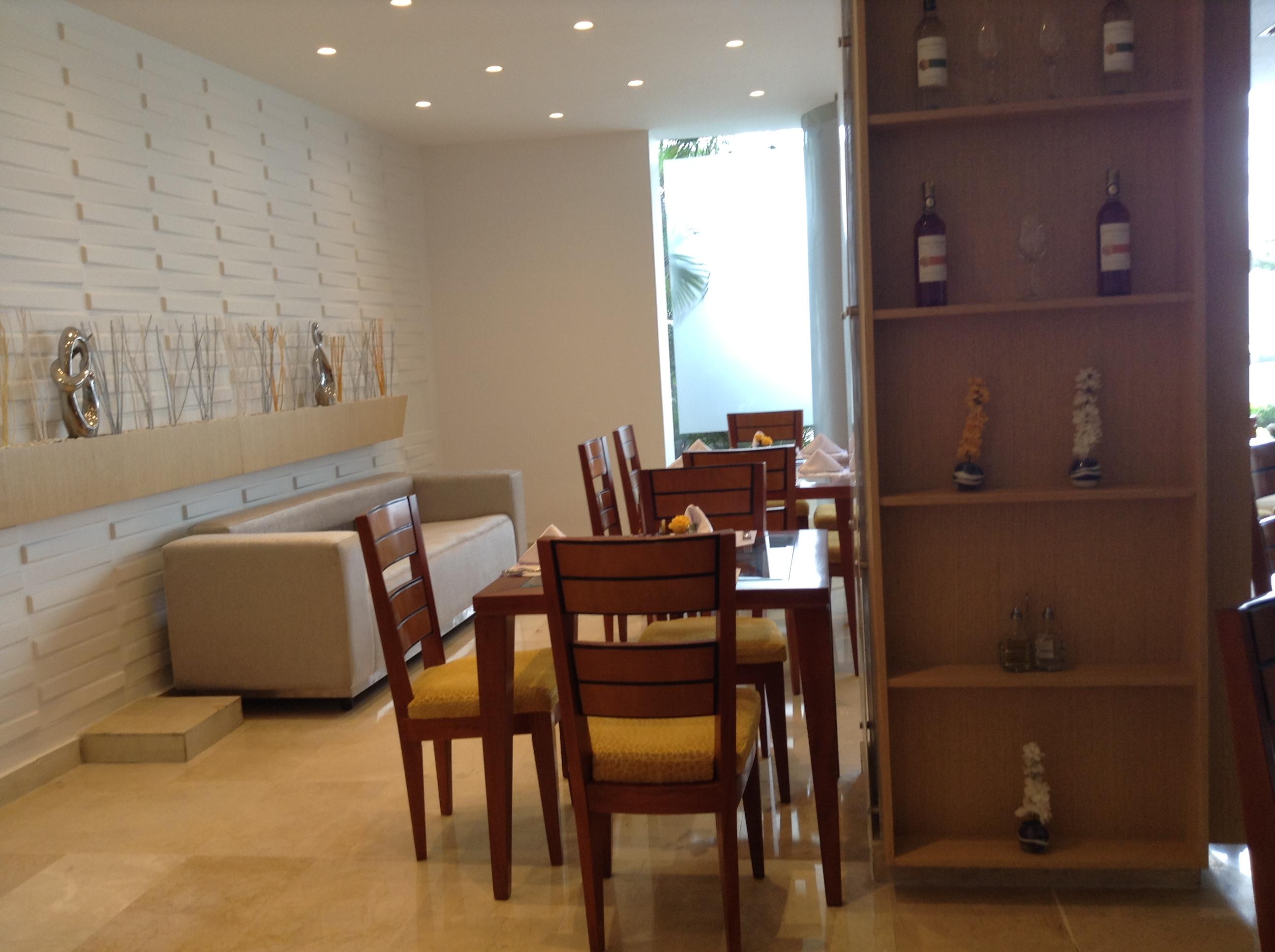 中庭广场酒店 巴兰基亚 外观 照片